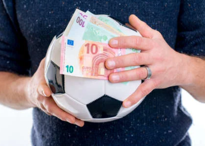 The Relationship between Football Betting and Fantasy Football